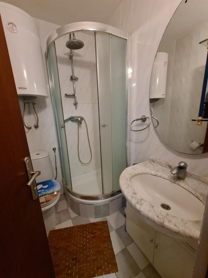 Studio Apartment L&G Rovinj Eksteriør billede