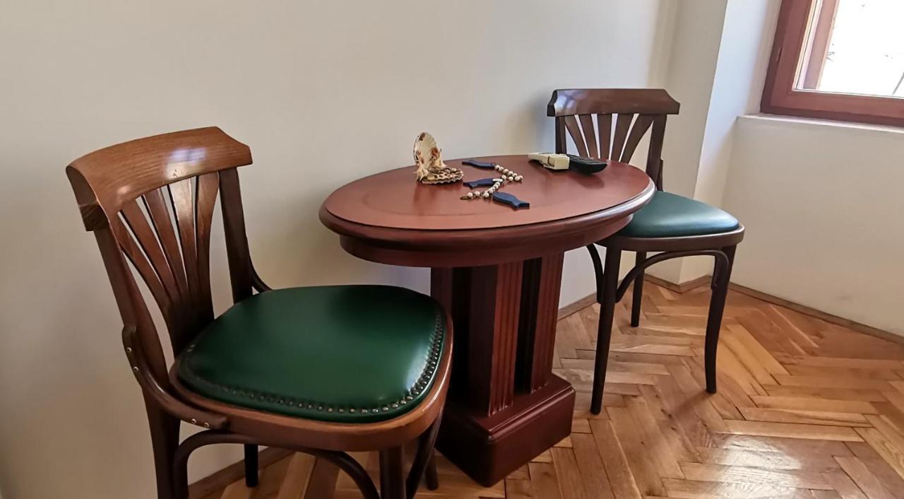 Studio Apartment L&G Rovinj Eksteriør billede
