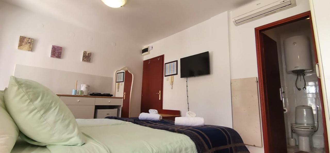 Studio Apartment L&G Rovinj Eksteriør billede